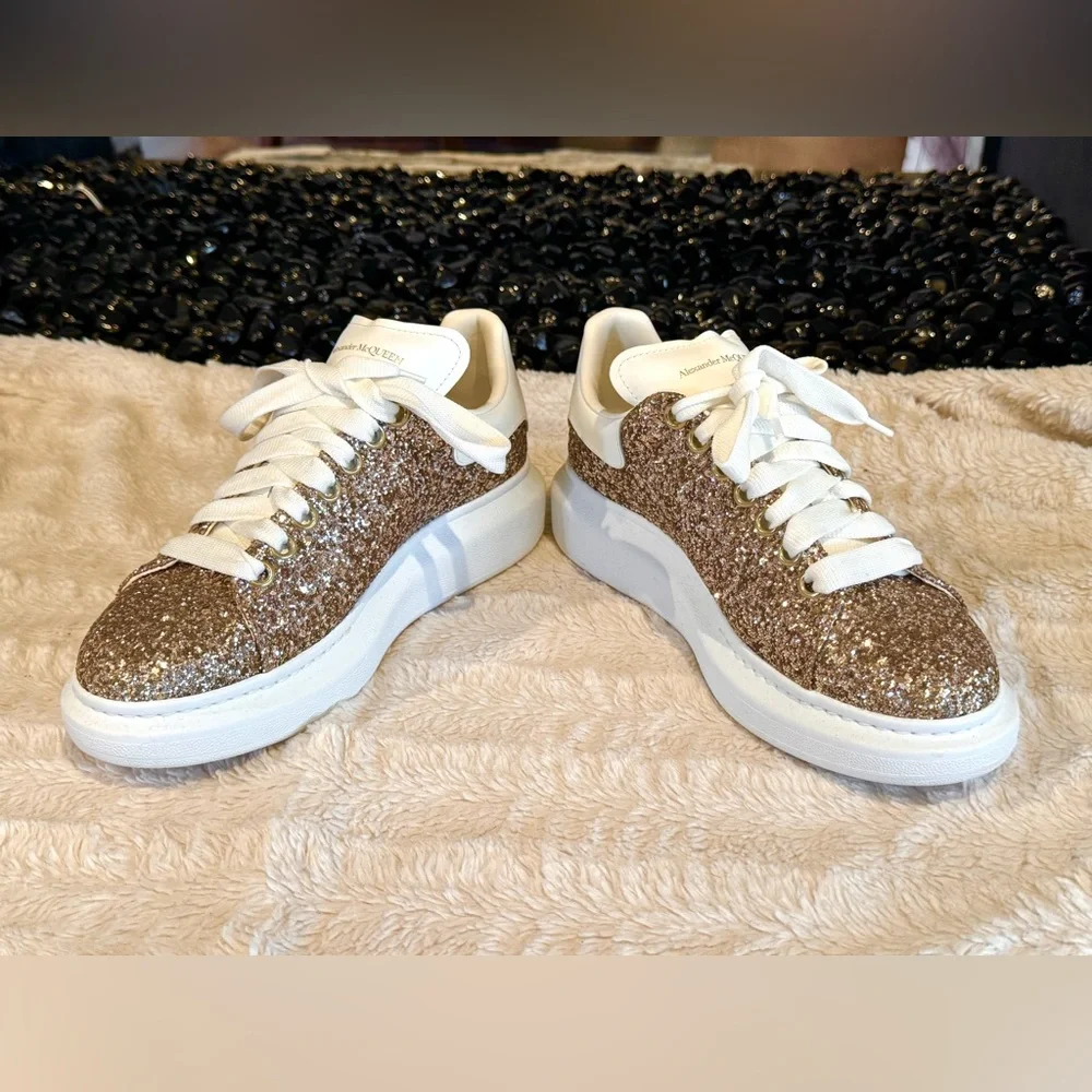 Alexander McQueen Oversized Lace-Up Sneakers - Pink / White, Size 9.5